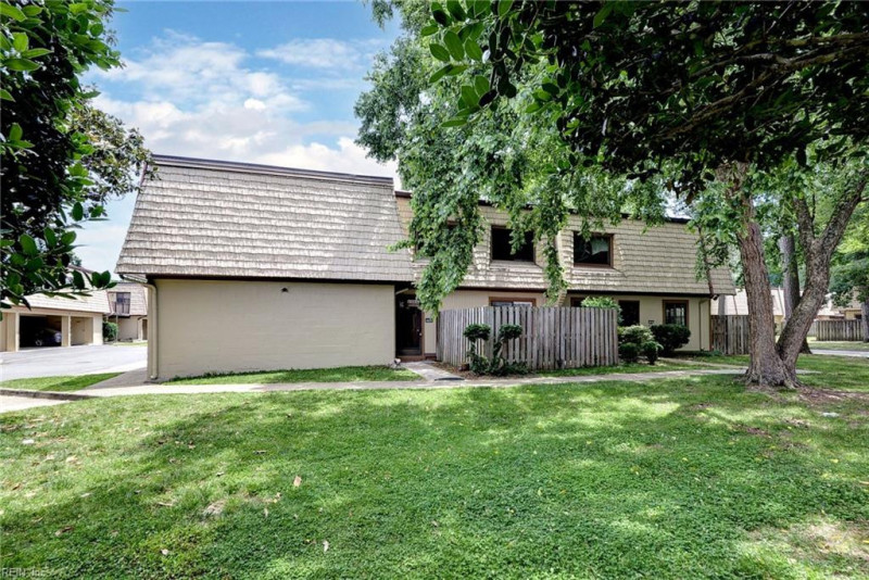 Photo 2 of 30 residential for sale in Newport News virginia