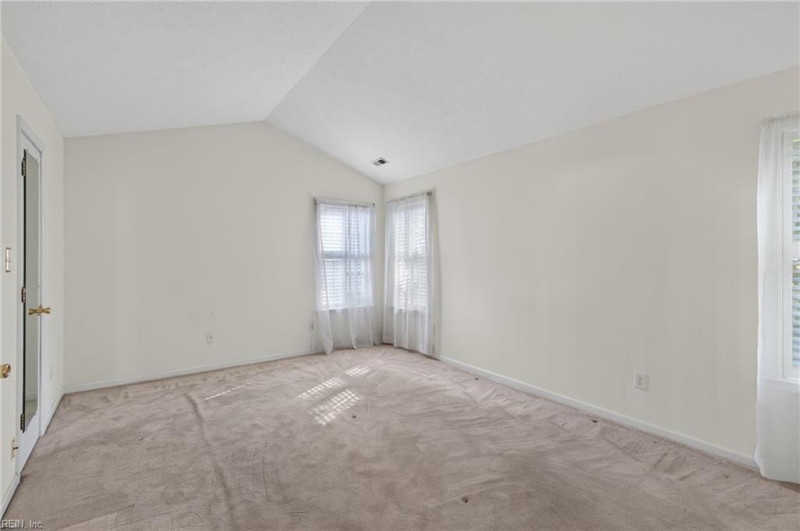 Photo 13 of 21 residential for sale in Newport News virginia