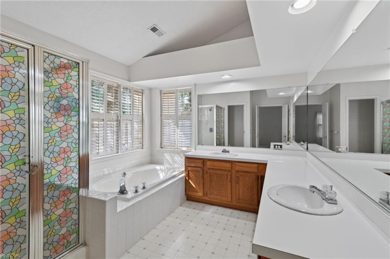 Photo 15 of 21 residential for sale in Newport News virginia