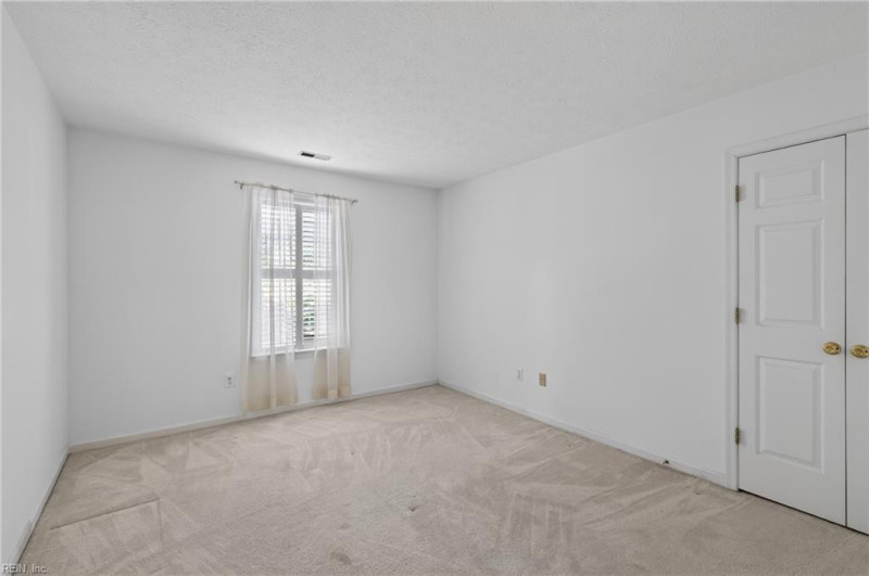 Photo 16 of 21 residential for sale in Newport News virginia