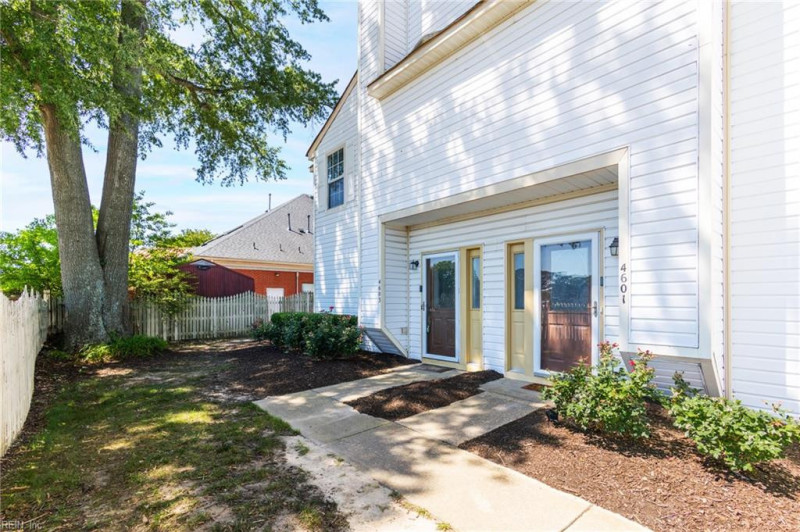 Photo 3 of 49 residential for sale in Virginia Beach virginia Photo 3 of 49 residential for sale in Virginia Beach virginia