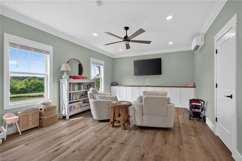 Photo 13 of 50 residential for sale in Suffolk virginia
