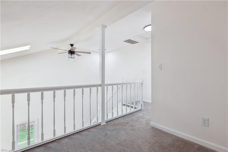 Photo 14 of 29 residential for sale in Hampton virginia