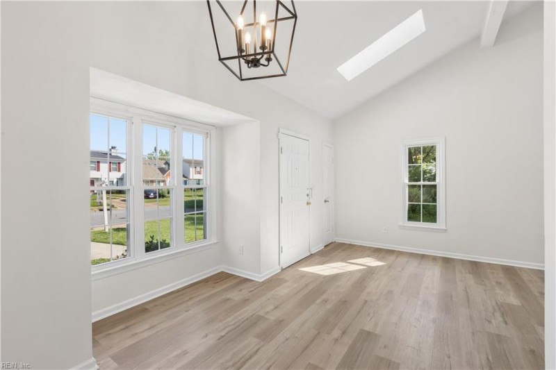 Photo 6 of 29 residential for sale in Hampton virginia