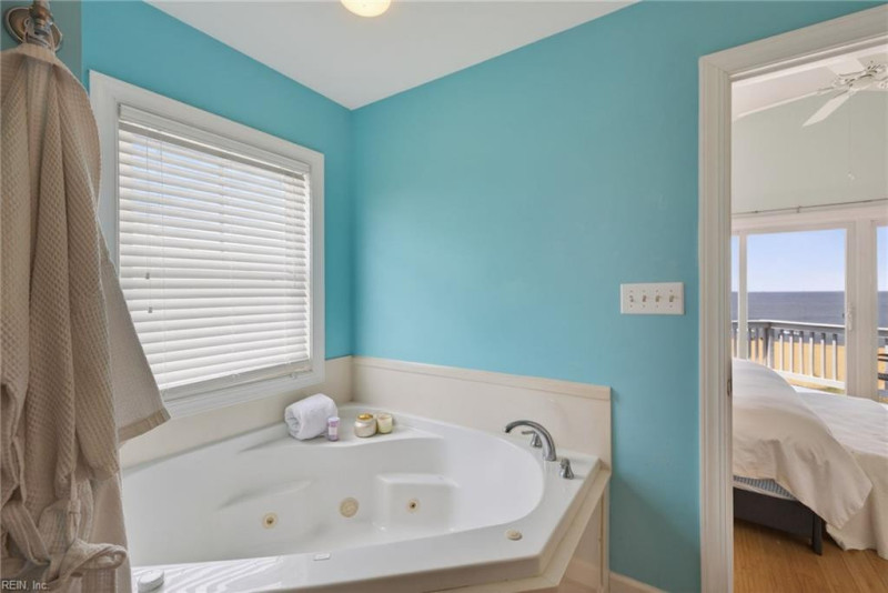 Photo 24 of 37 residential for sale in Norfolk virginia