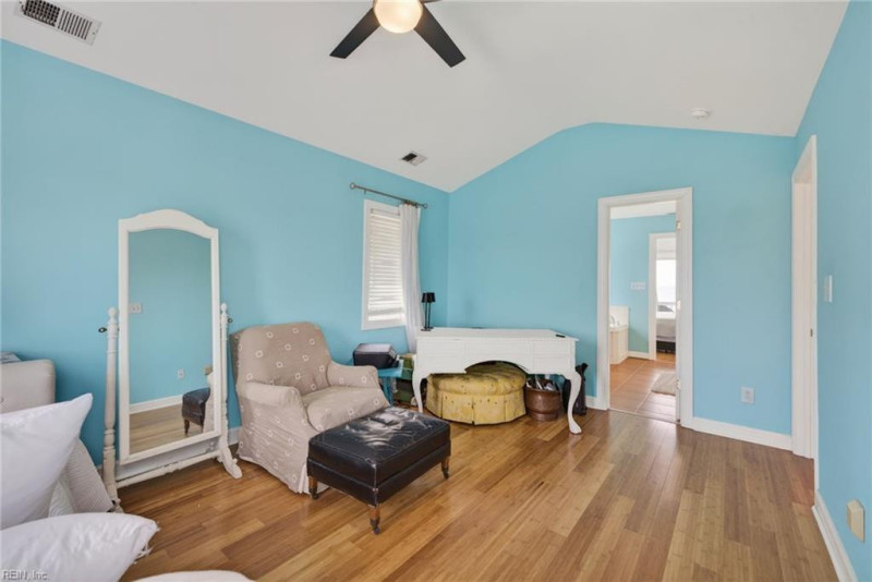 Photo 26 of 37 residential for sale in Norfolk virginia