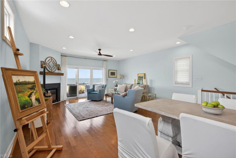 Photo 4 of 37 residential for sale in Norfolk virginia