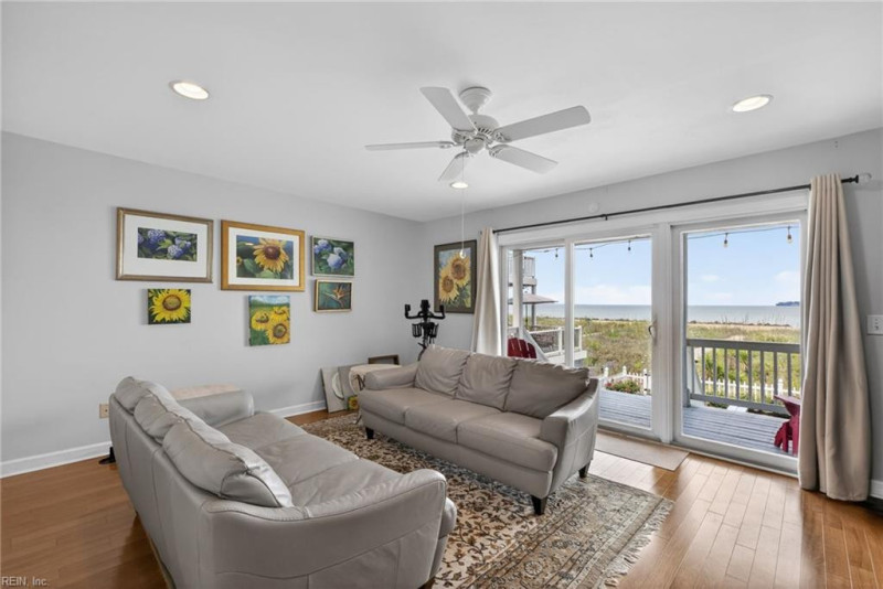 Photo 8 of 37 residential for sale in Norfolk virginia