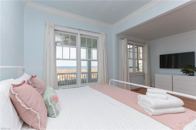 Photo 16 of 49 residential for sale in Norfolk virginia Photo 16 of 49 residential for sale in Norfolk virginia