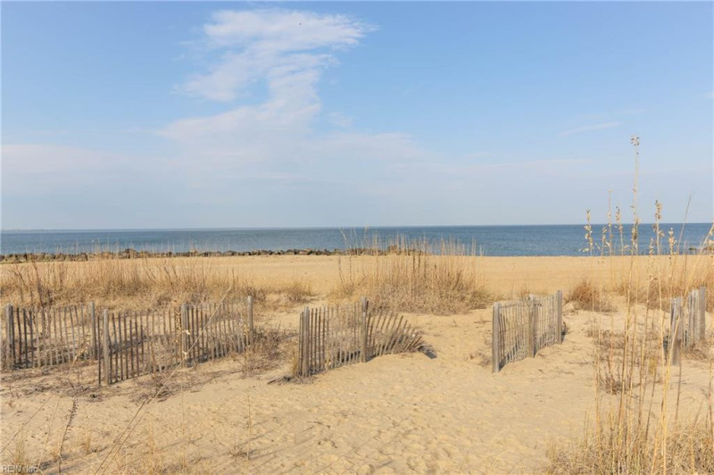 Photo 44 of 49 residential for sale in Norfolk virginia Photo 44 of 49 residential for sale in Norfolk virginia