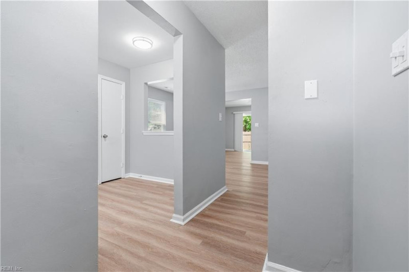 Photo 7 of 29 residential for sale in Norfolk virginia Photo 7 of 29 residential for sale in Norfolk virginia