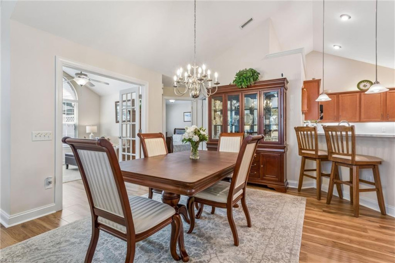Photo 13 of 50 residential for sale in York County virginia