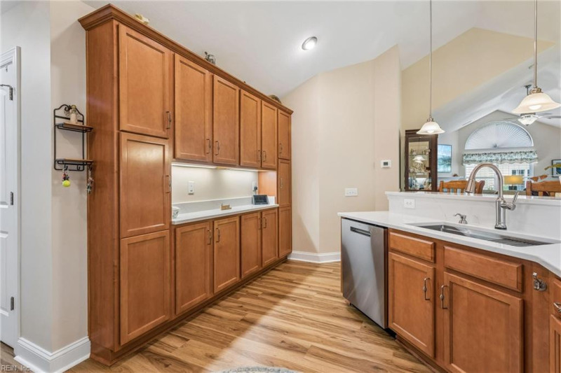 Photo 36 of 50 residential for sale in York County virginia