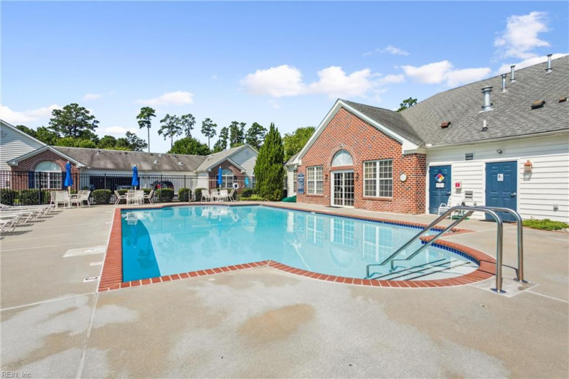 Photo 46 of 50 residential for sale in York County virginia