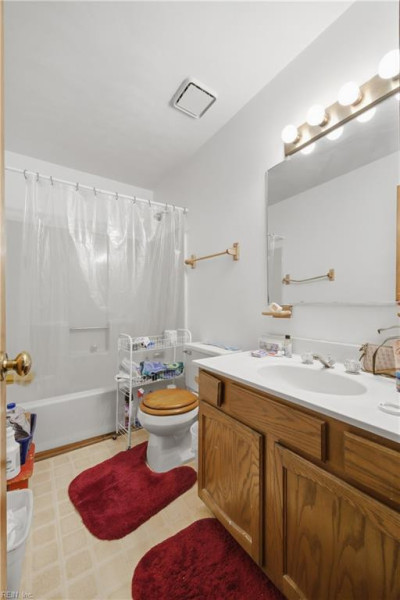 Photo 17 of 20 residential for sale in Newport News virginia