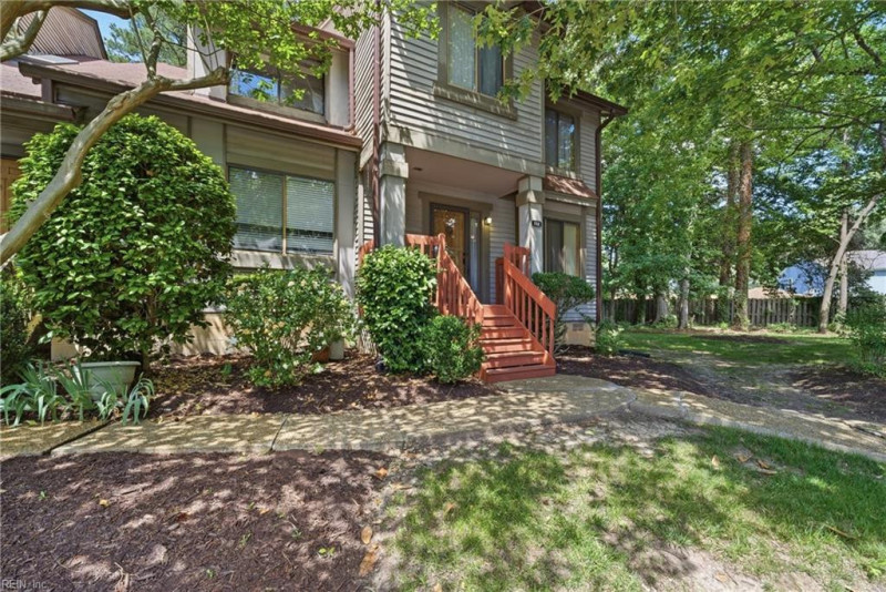 Photo 3 of 20 residential for sale in Newport News virginia