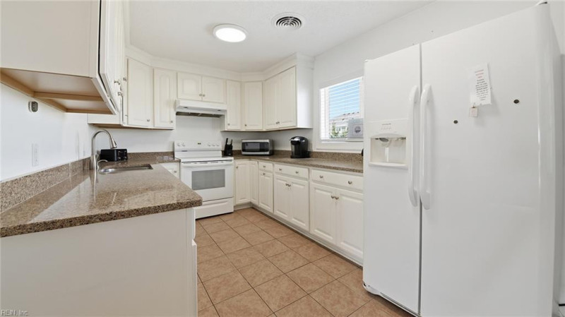 Photo 9 of 50 residential for sale in Virginia Beach virginia Photo 9 of 50 residential for sale in Virginia Beach virginia