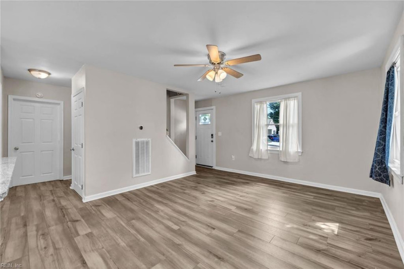 Photo 18 of 49 residential for sale in Norfolk virginia Photo 18 of 49 residential for sale in Norfolk virginia