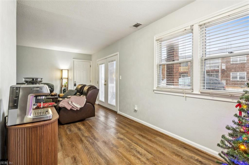 Photo 16 of 24 residential for sale in Norfolk virginia Photo 16 of 24 residential for sale in Norfolk virginia