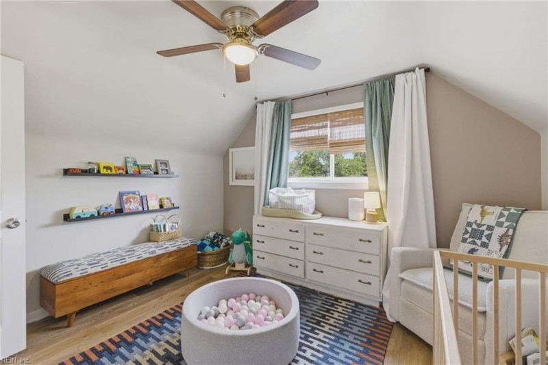 Photo 22 of 28 residential for sale in Virginia Beach virginia