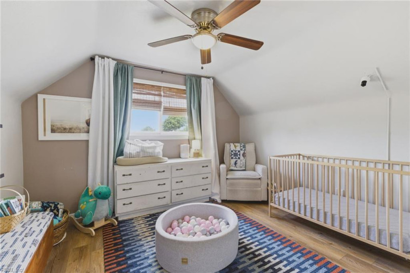 Photo 23 of 28 residential for sale in Virginia Beach virginia