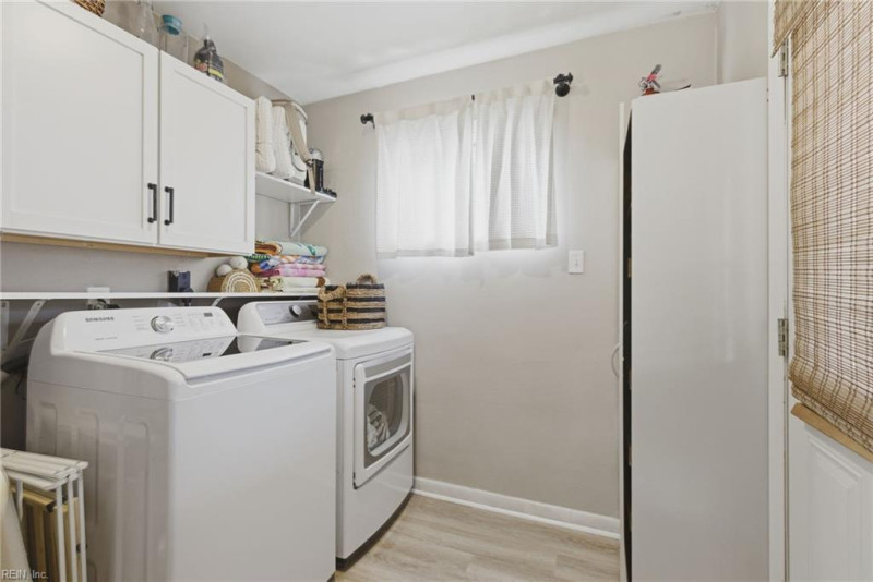 Photo 25 of 28 residential for sale in Virginia Beach virginia