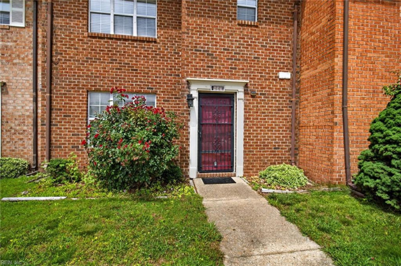 Photo 2 of 31 residential for sale in Virginia Beach virginia Photo 2 of 31 residential for sale in Virginia Beach virginia