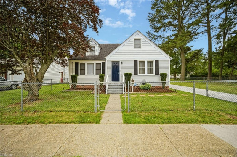 Photo 1 of 28 residential for sale in Norfolk virginia