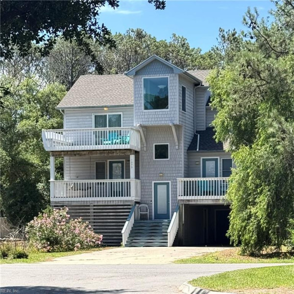 Photo 1 of 21 residential for sale in Currituck County virginia