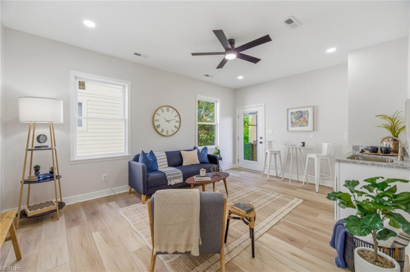 Photo 19 of 37 residential for sale in Virginia Beach virginia