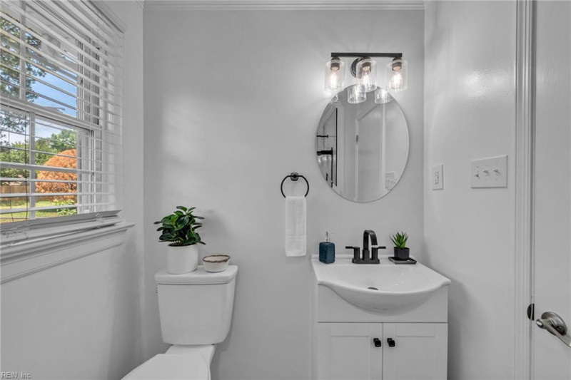 Photo 15 of 44 residential for sale in Portsmouth virginia Photo 15 of 44 residential for sale in Portsmouth virginia