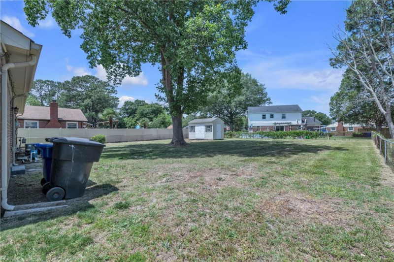 Photo 38 of 44 residential for sale in Portsmouth virginia Photo 38 of 44 residential for sale in Portsmouth virginia