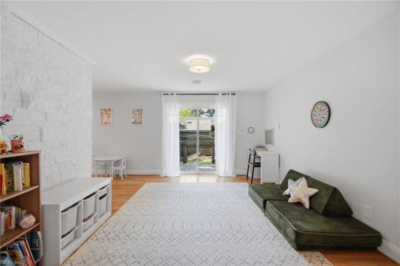 Photo 13 of 50 residential for sale in Virginia Beach virginia