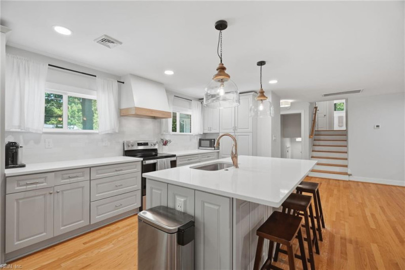 Photo 22 of 50 residential for sale in Virginia Beach virginia