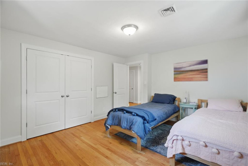 Photo 37 of 50 residential for sale in Virginia Beach virginia
