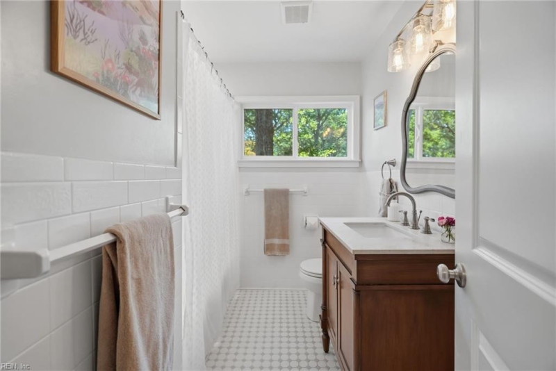 Photo 38 of 50 residential for sale in Virginia Beach virginia