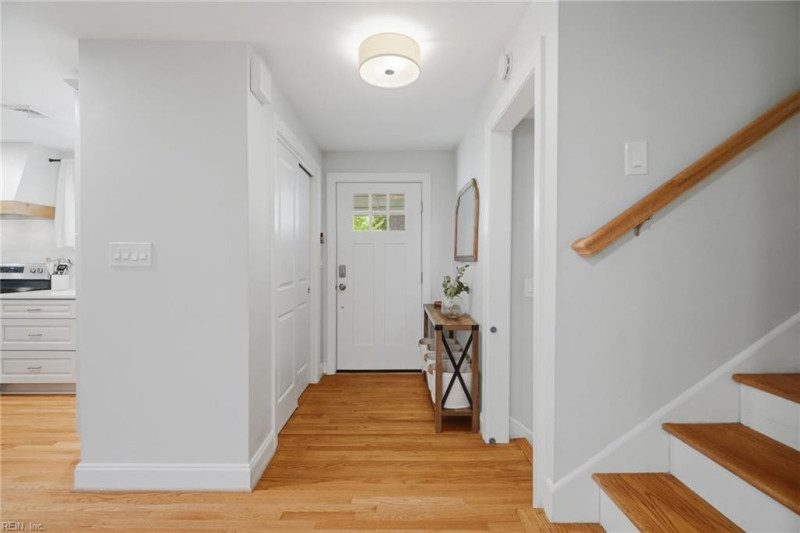 Photo 6 of 50 residential for sale in Virginia Beach virginia