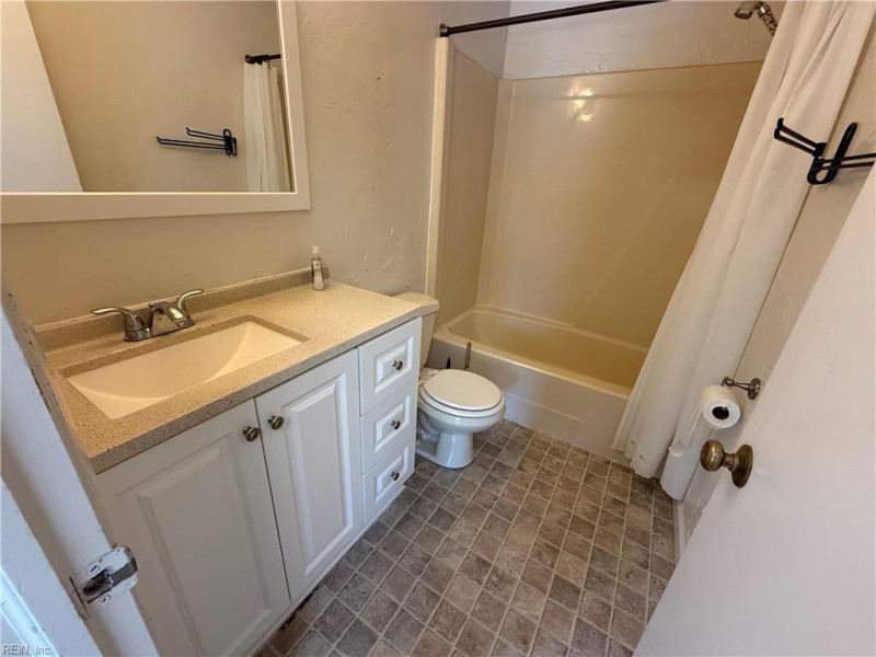 Photo 17 of 24 residential for sale in Virginia Beach virginia Photo 17 of 24 residential for sale in Virginia Beach virginia