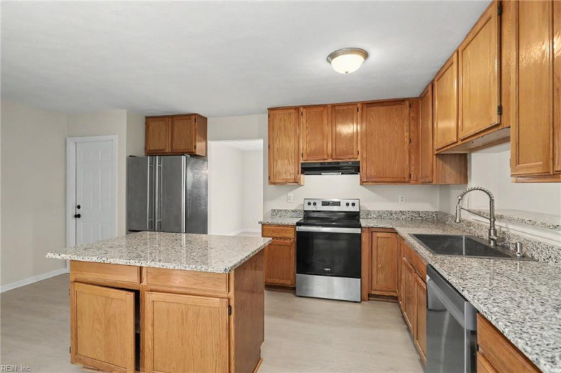 Photo 7 of 29 residential for sale in Suffolk virginia Photo 7 of 29 residential for sale in Suffolk virginia