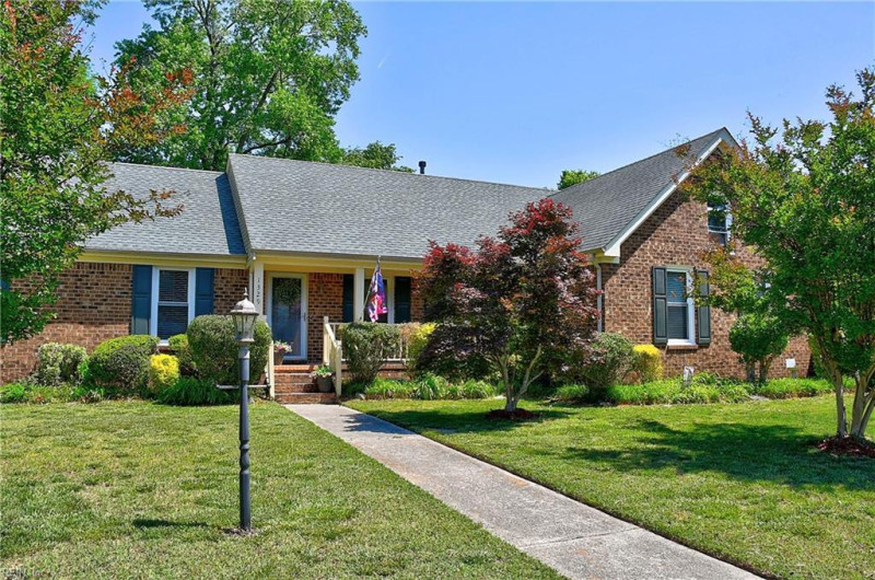 Photo 2 of 41 residential for sale in Chesapeake virginia Photo 2 of 41 residential for sale in Chesapeake virginia