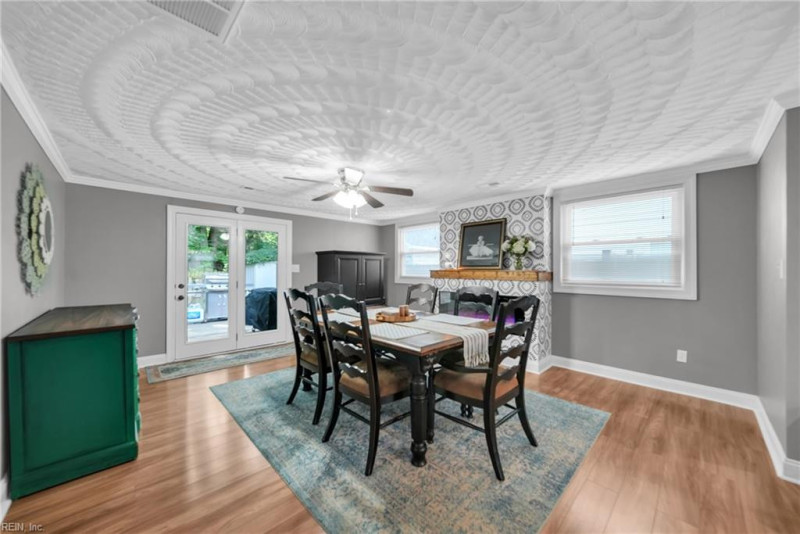 Photo 16 of 39 residential for sale in Hampton virginia