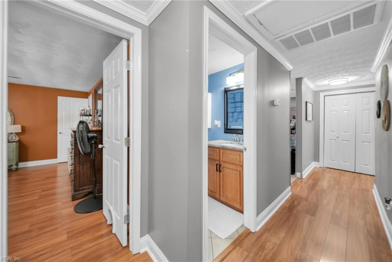 Photo 27 of 39 residential for sale in Hampton virginia