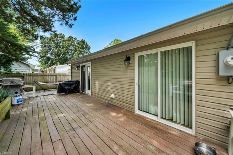 Photo 31 of 39 residential for sale in Hampton virginia