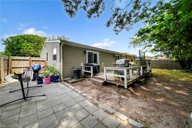Photo 33 of 39 residential for sale in Hampton virginia