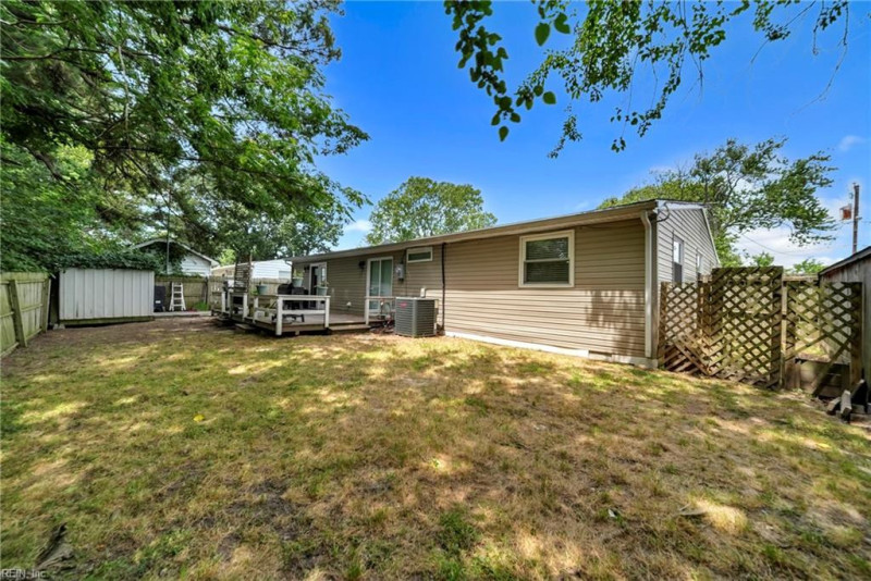 Photo 34 of 39 residential for sale in Hampton virginia