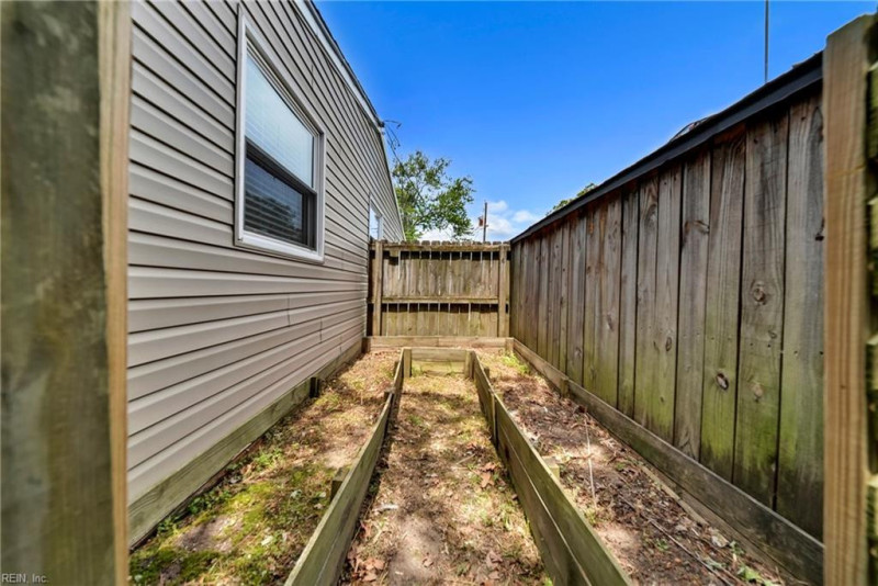 Photo 36 of 39 residential for sale in Hampton virginia
