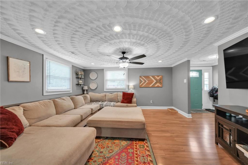 Photo 8 of 39 residential for sale in Hampton virginia