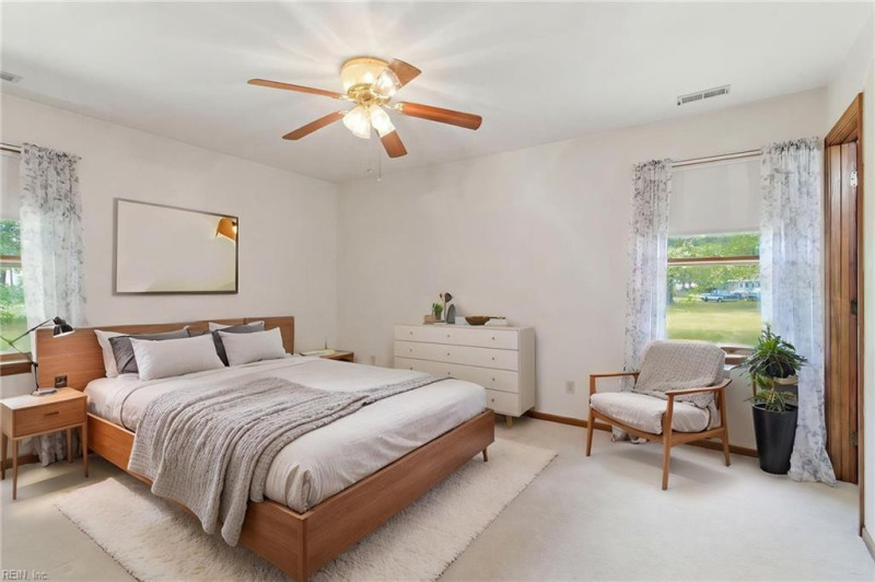 Photo 35 of 48 residential for sale in Chesapeake virginia