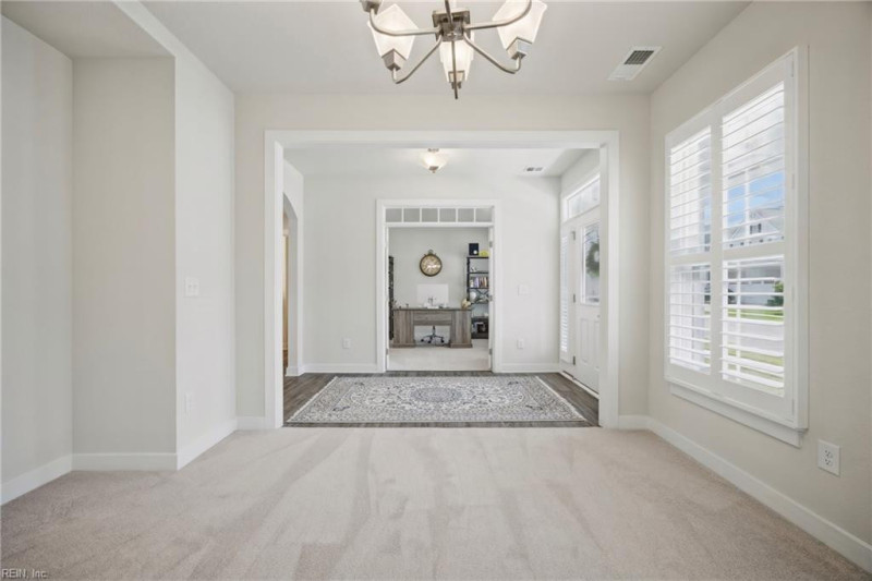Photo 25 of 50 residential for sale in Chesapeake virginia