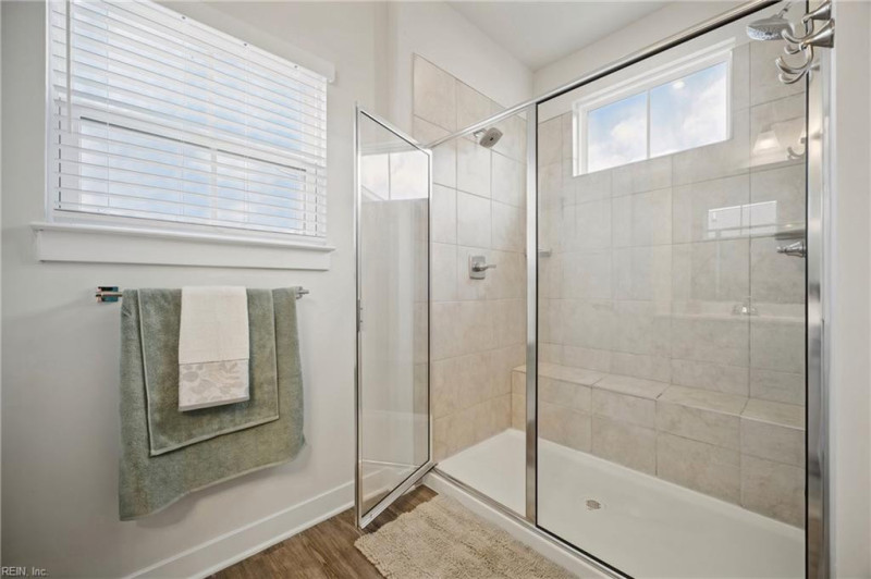 Photo 35 of 50 residential for sale in Chesapeake virginia